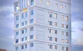 Tuyet Son Hotel